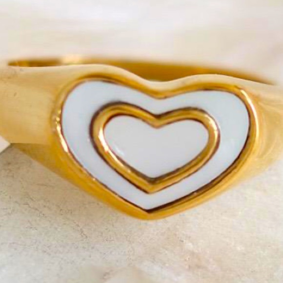 Heart 🐚 ring - Picture 3 of 5